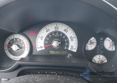 2007 Toyota Fj Cruiser z USA, uszkodzony, nr VIN JTEZU11F970008821